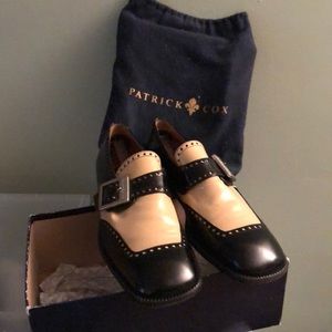 Men’s size 91/2 Patrick Cox dress shoes